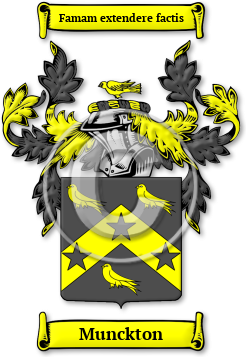 Munckton Family Crest Download (jpg) Legacy Series - 150 DPI