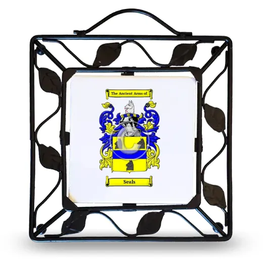 Seals Metal Trivet
